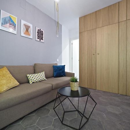 Torrassa Cozy Apartment By Olala Homes Оспиталет де Лобрегат Екстериор снимка